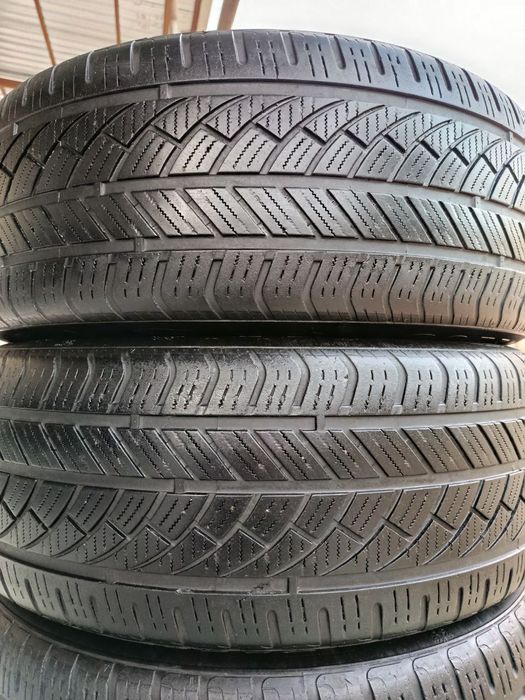 235_55_R19 Gopro 4ta