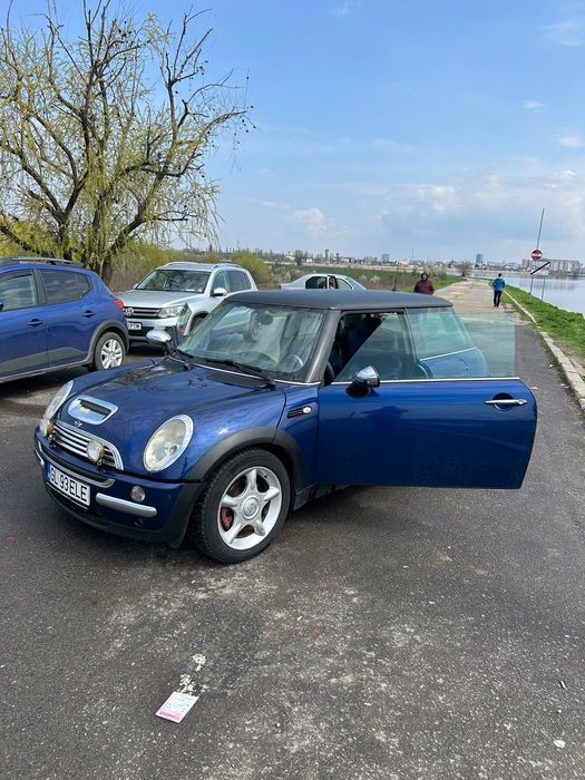 MINI Cooper 2003 benzină, 1.000 € — imagine 1