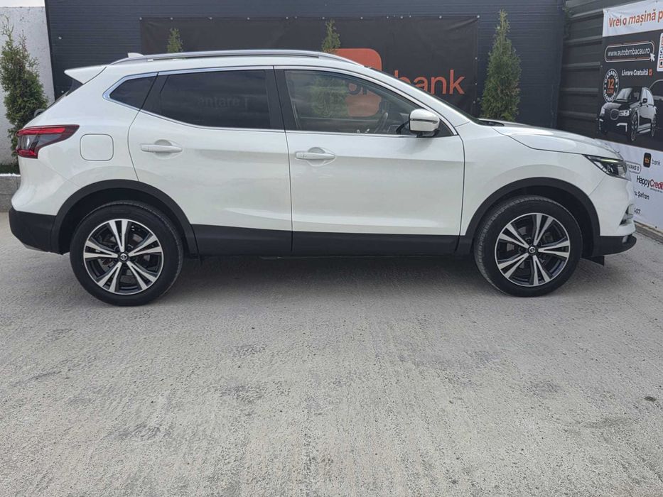 NISSAN Qashqai 2020 — imagine 3