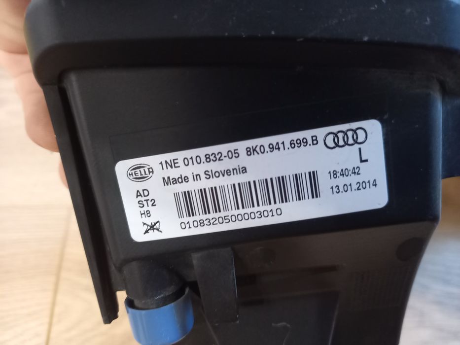 Proiectoare A4 B8 2012