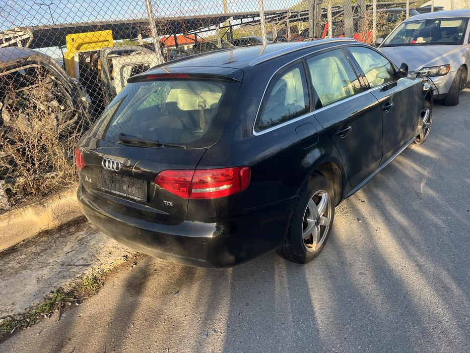 Audi A4 B8 2.0TDI 140к.с ЗА ЧАСТИ