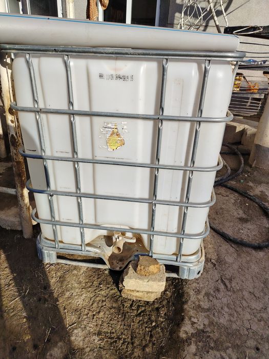 Бочка 1 тн егдан идишдан чикган