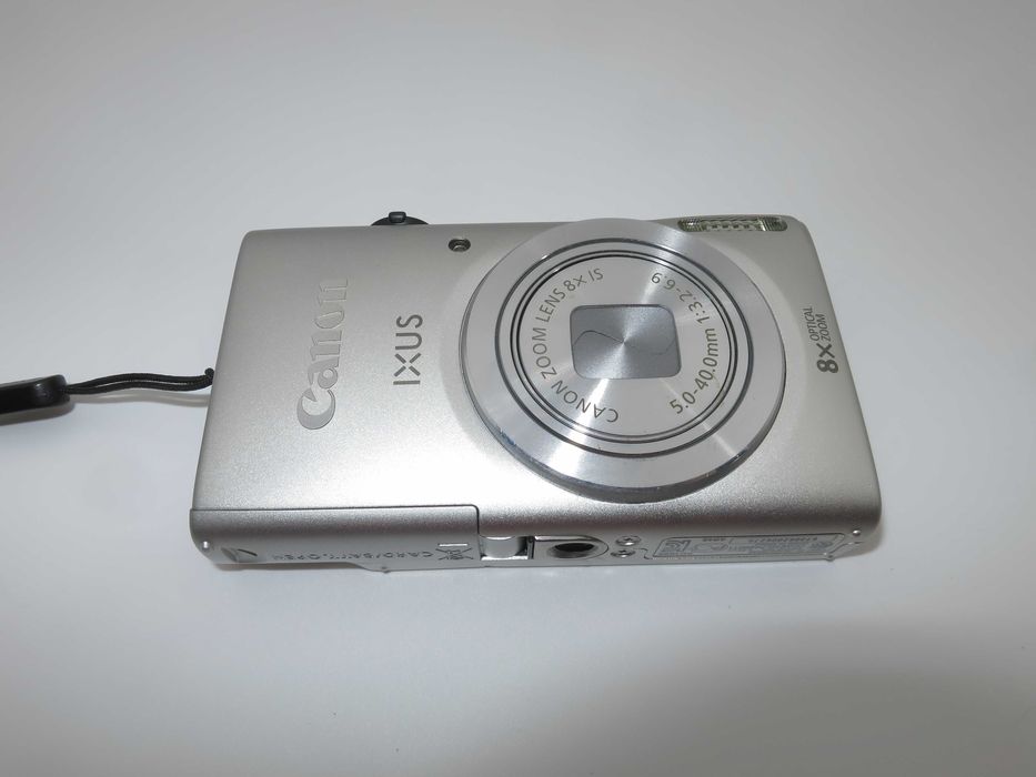 Canon IXUS 125 червен компактен цифров фотоапарат FULL-HD видео, 16 мегапиксела, 5х оптичен зум, дигитална камера уникално състояние като НОВА