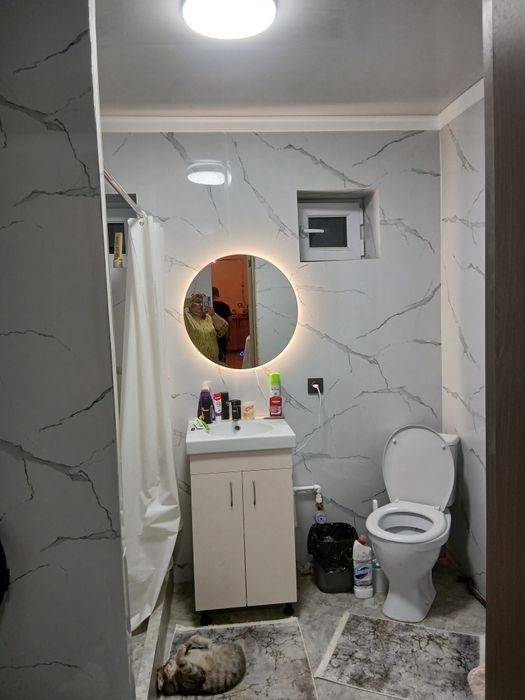 Продам два дома в одном дворе