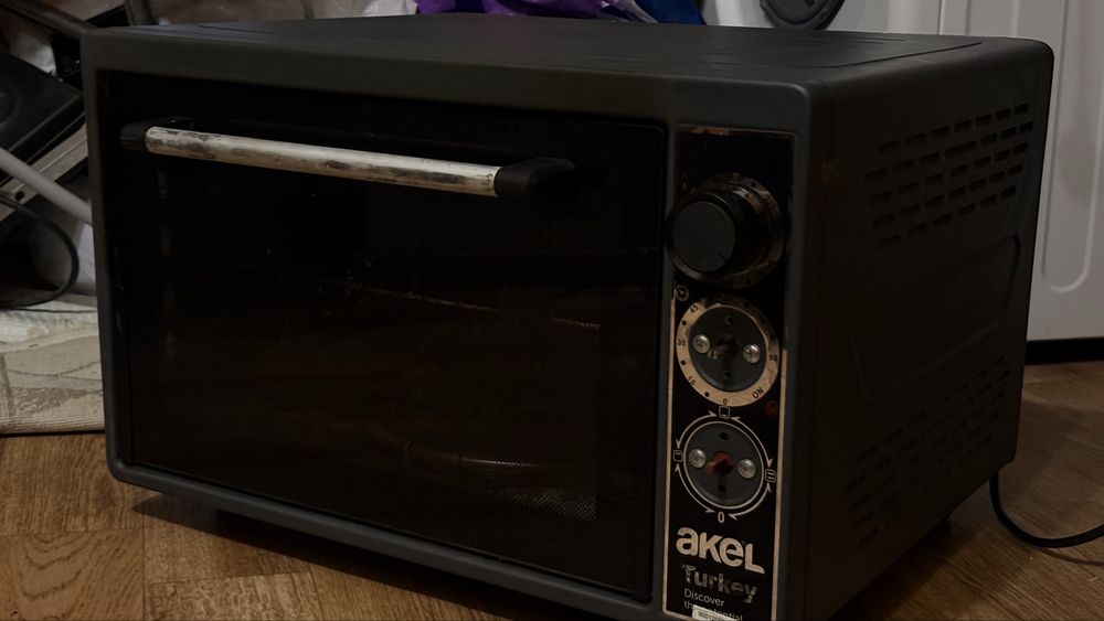 Духовка в рабочем состоянии.