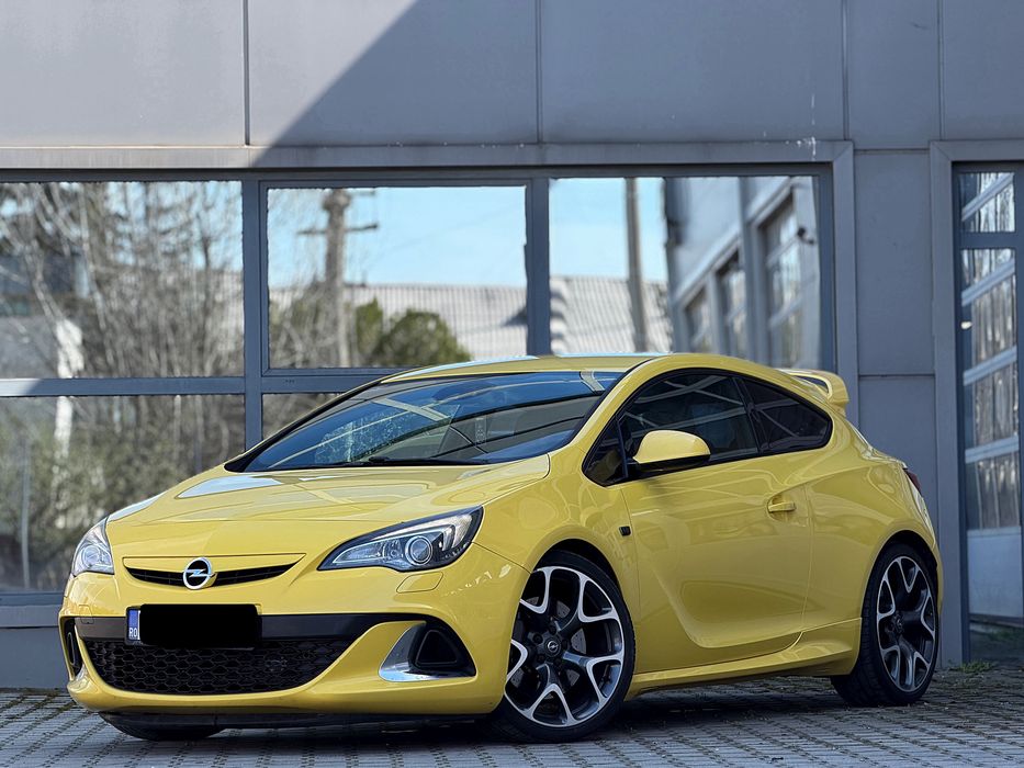 Opel Astra OPC 280 HP Stock