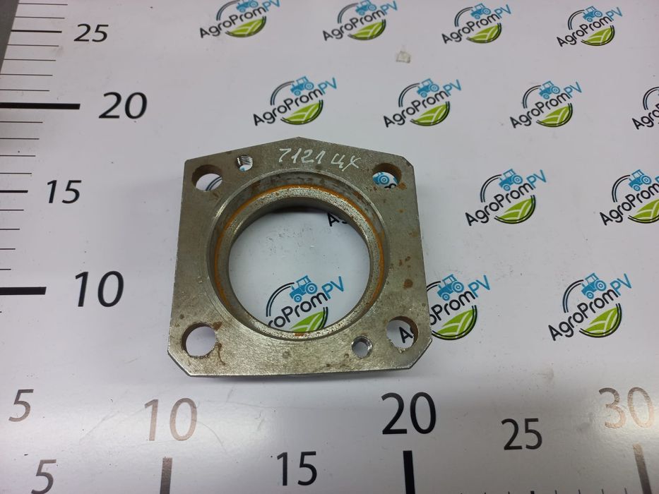 Запчасти на Т-16