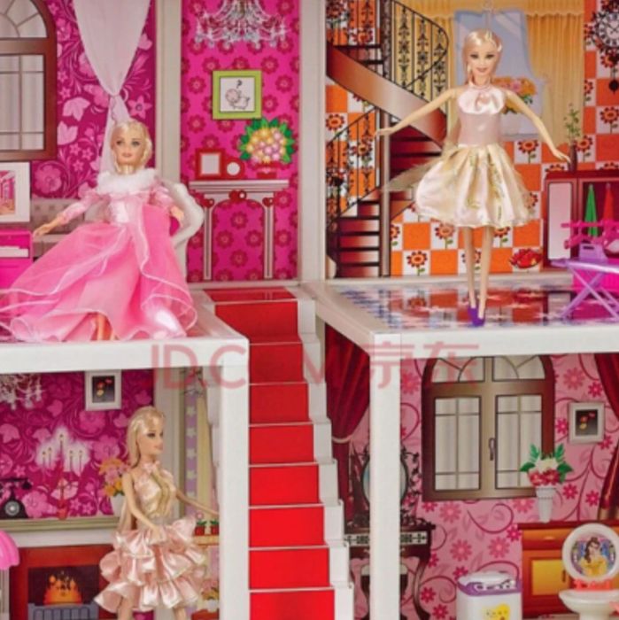 Домик для кукол Барби.