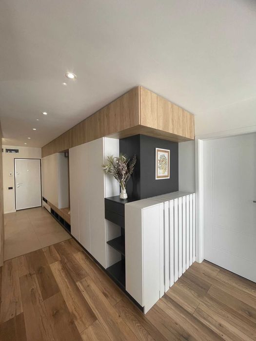 Închiriez apartament modern 3 camere,  terase,parcare, str. Mărășești