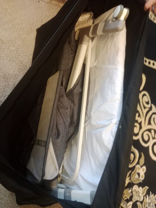 Манеж в хорошем состоянии