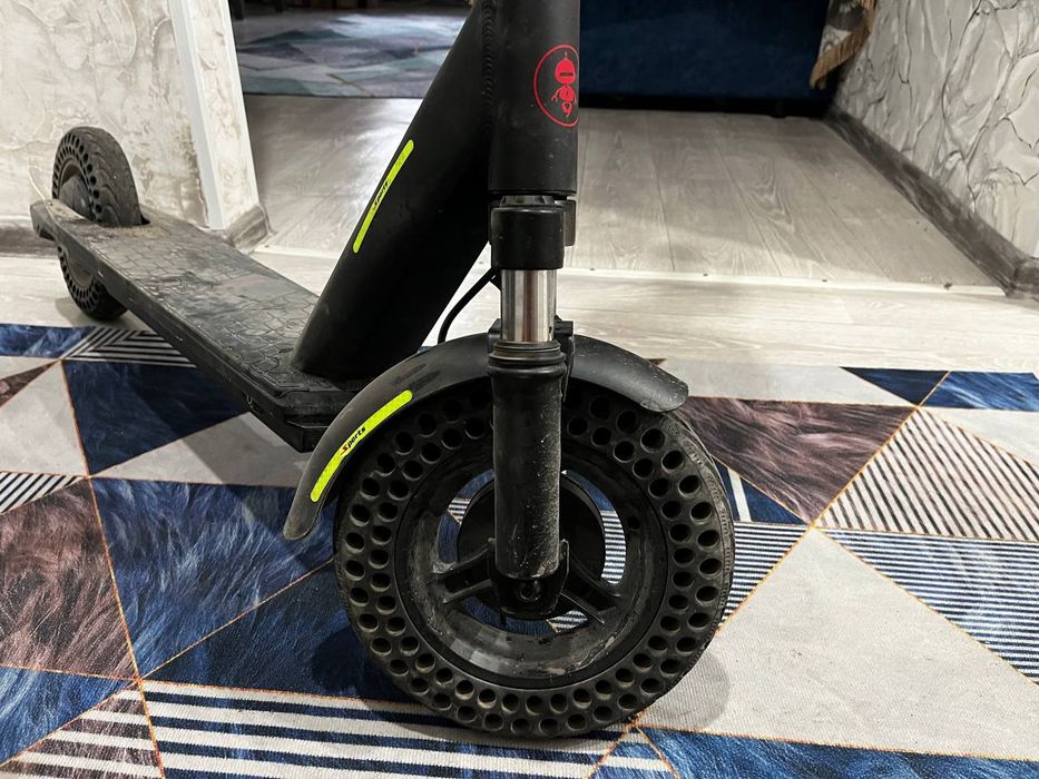 Hoverbot GT-01 Электросамокат