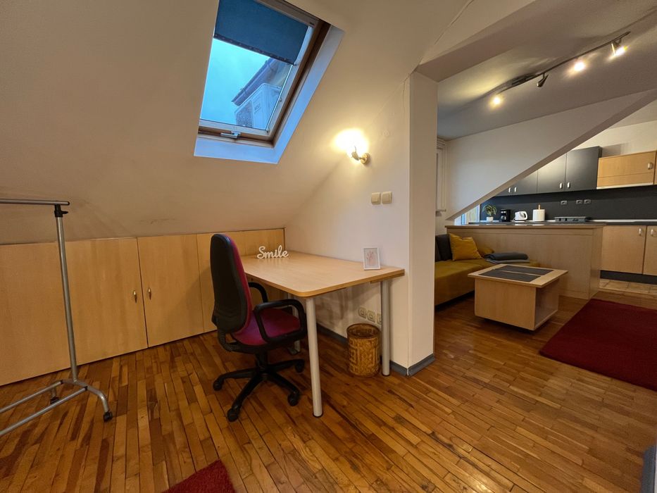 Дава се под наем Двустаен апартамент в София, Оборище - 55 кв.м за 648.21 € - Снимка #10