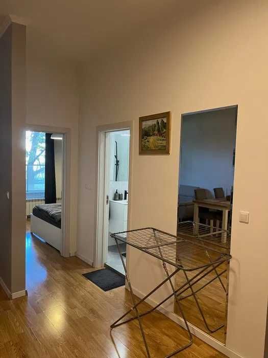 Дава се под наем Двустаен апартамент в София, Витоша - 65 кв.м за 560 € - Снимка #2