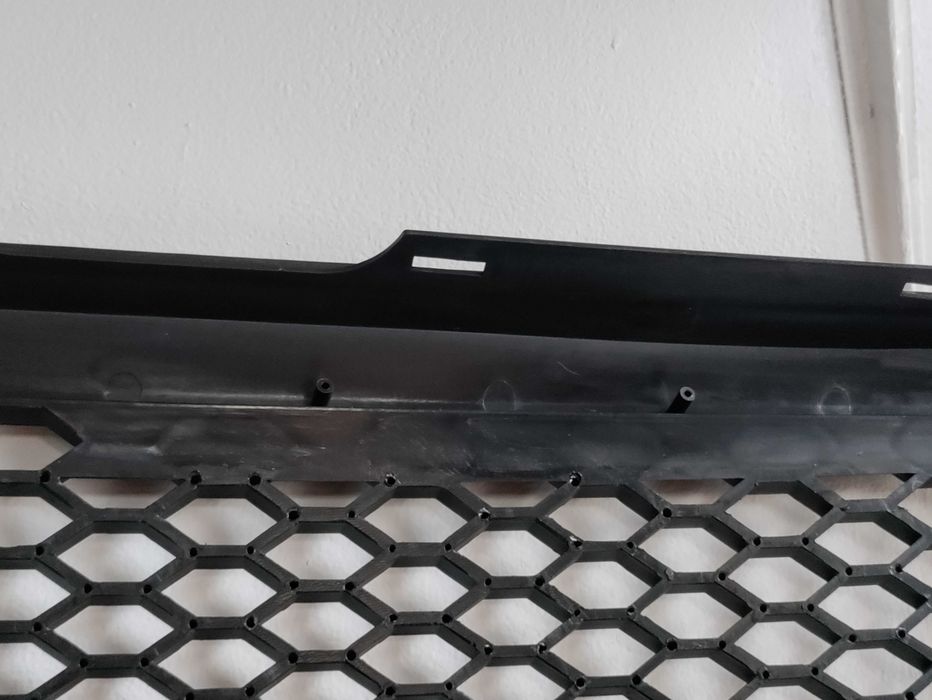 Решетка без емблема АУДИ А6 Ц6 от 04 - 08 МАТ Черна Тунинг Audi A6 C6