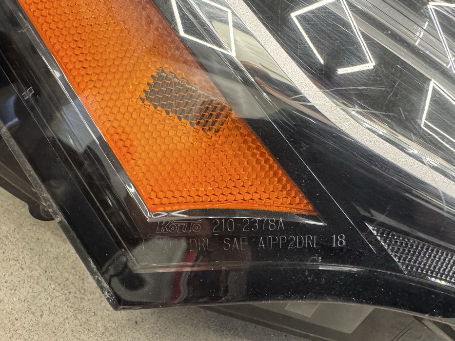 десен фар за Nissan Rogue / X- trail T33 2022