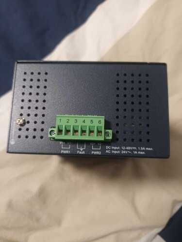 Switch Industrial L2/L4 16-Port 10/100/1000T + 2-Port 100/1000X SFP