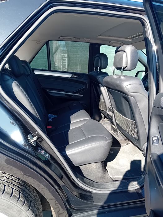 Mercedes ML 4mqtic 2011 euro 5 proprietar în acte