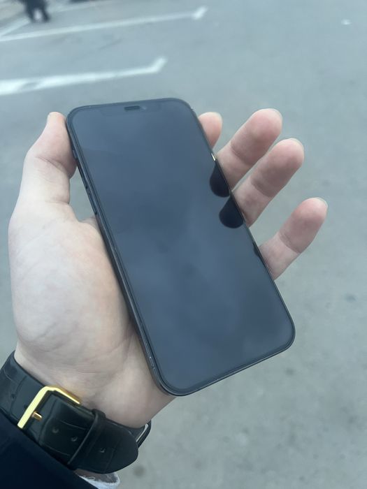 iPhone 12 pro srochno sotiladi