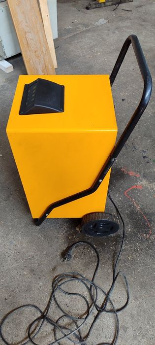Професионален изсушител Master DH 92, 1200 W, 80 л/24 ч