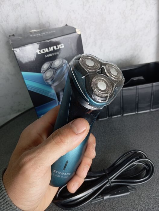 Машинка за бръснене Taurus shave 3-side