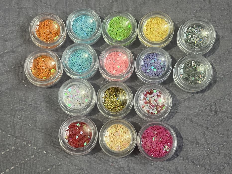 Set sclipici si decoratiuni unghii