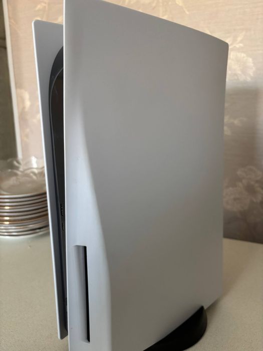 Игровая приставка Sony Playstation 5