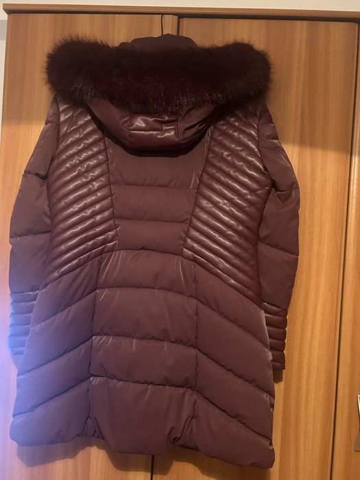 Vand haina dama GUESS Noua