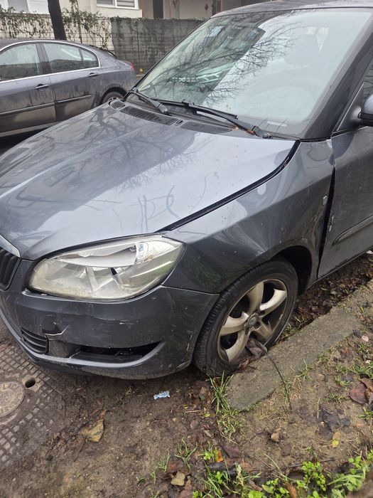 Skoda fabia 1200 tdi an 2012