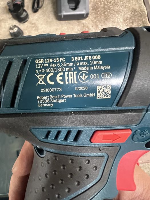 Vand filetantacu capete interschimbabile Bosch GSR 12v-15FC