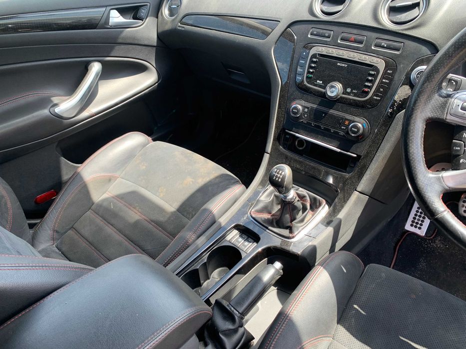 Dezmembrari Dezmembrez Piese piesa Dez Ford Mondeo Mk4 2.0diesel break