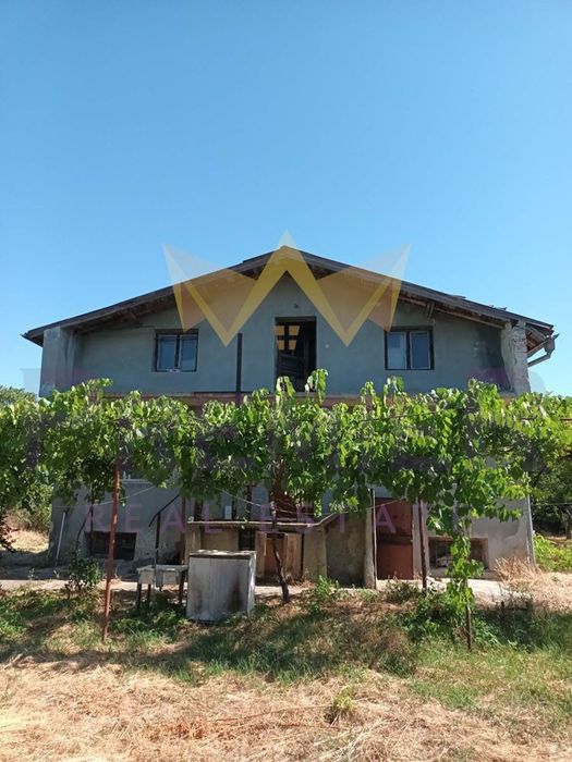 Продава се Къща в с. Стожер, Област Добрич - 100 кв.м за 700 €/кв.м - Снимка #4