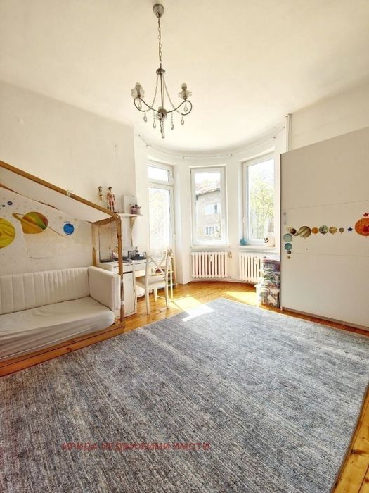 Продава се Тристаен апартамент в София, Център - 110 кв.м за 3014 €/кв.м - Снимка #6