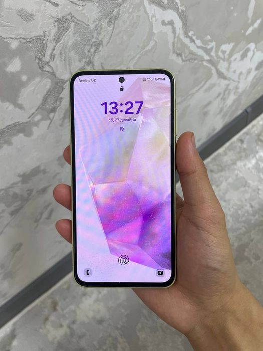 Samsung a35 5g  ideal