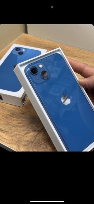 Продам айфон 13 синий