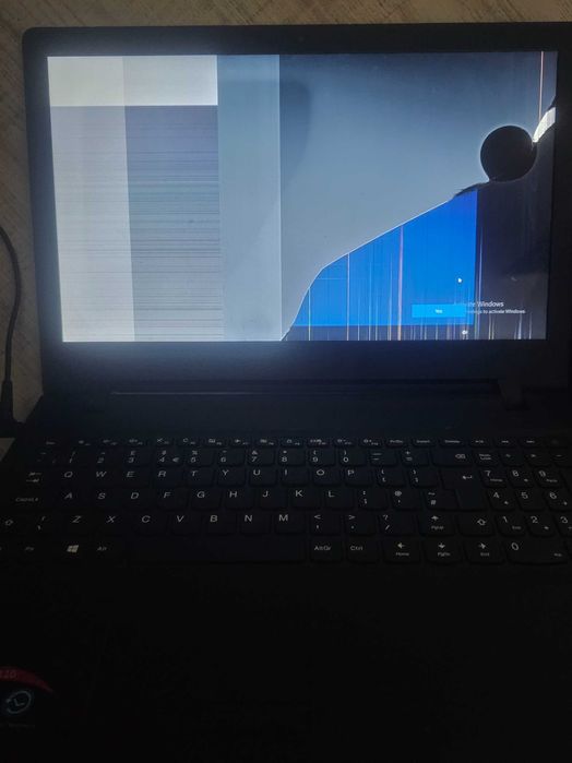 Лаптоп lenovo ideapad 110-15isk !!!ЗА ЧАСТИ!!!