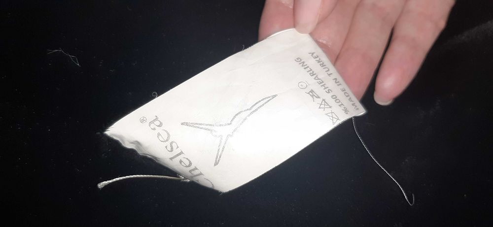 Продам зимнюю дубленку