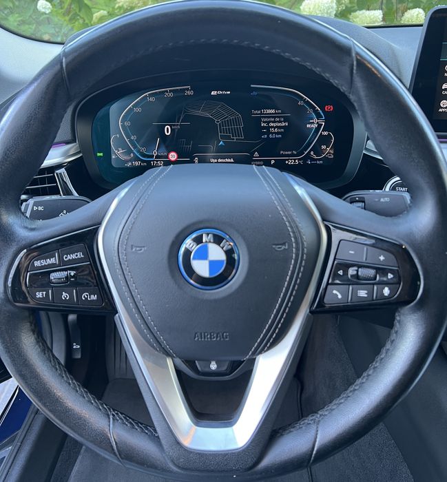 BMW Seria 5 XDrive 530 e -XtraBoost- 292 CP