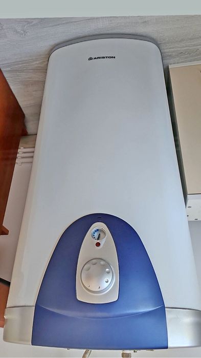 Vand boiler electric 100l.