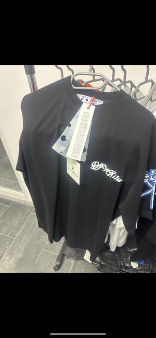 Tricouri premium firma reducere