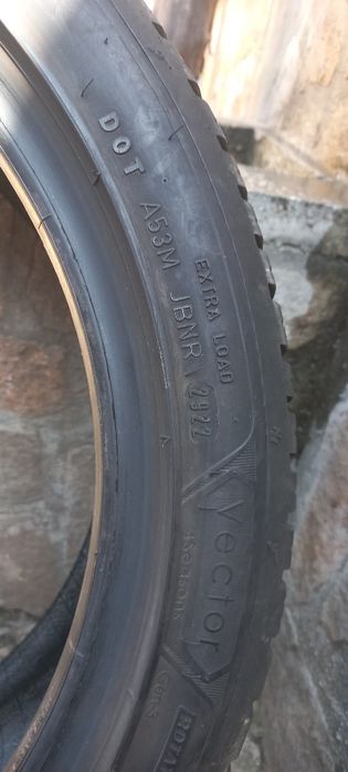 205 45 17 Goodyear Всесезонни Гуми
