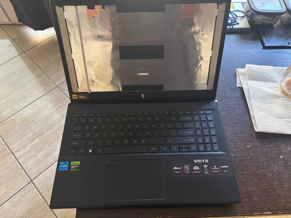 Laptop Acer Nitro V15  Model  N23Q22  An 2025 - DEFECT