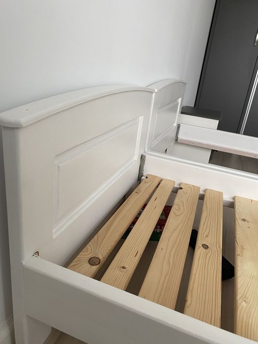 Pat single, lemn masiv, 200x90