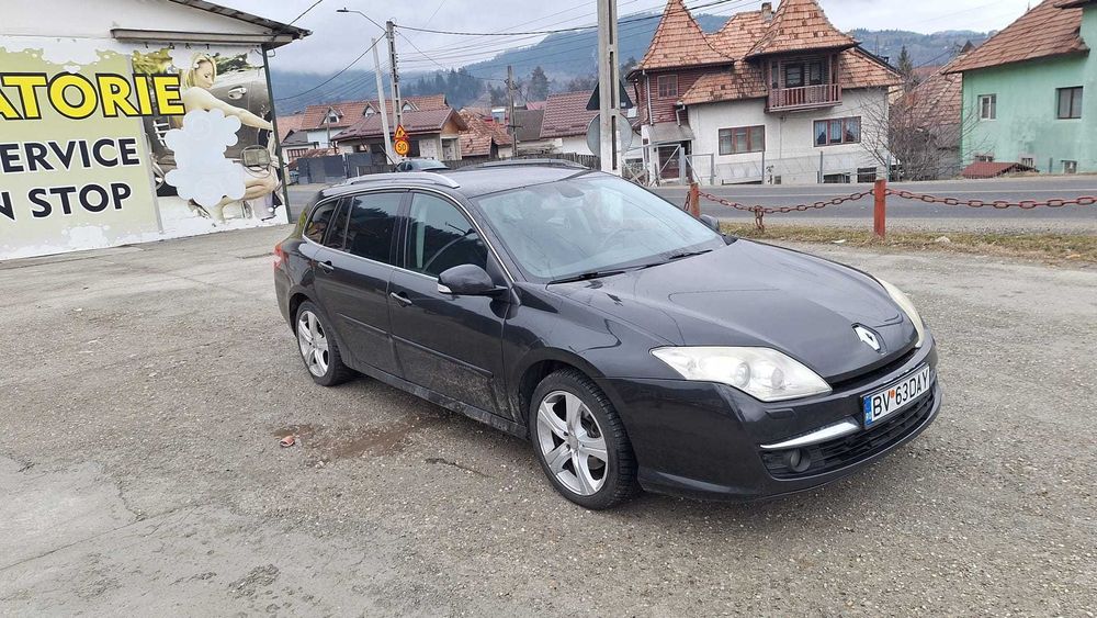 Renault Laguna 3 . Anul 2008.