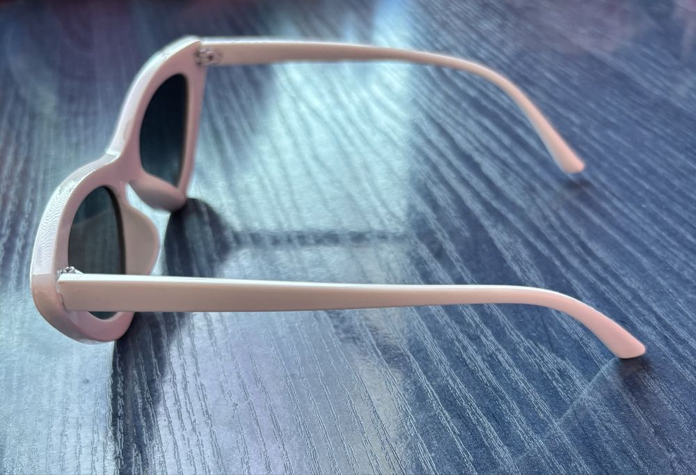 Слънчеви очила–котешки очи