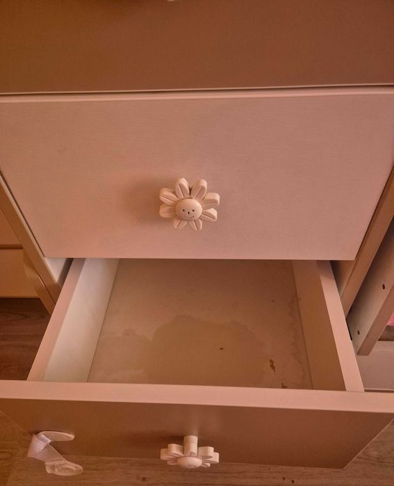 Продавам трансформиращо се креватче