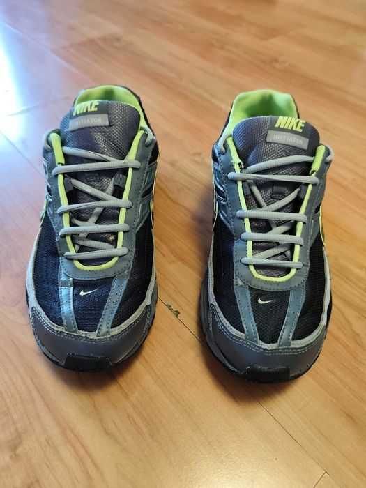 Мъжки маратонки Nike Initiator