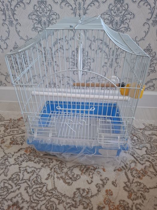Продам клетку для птицы