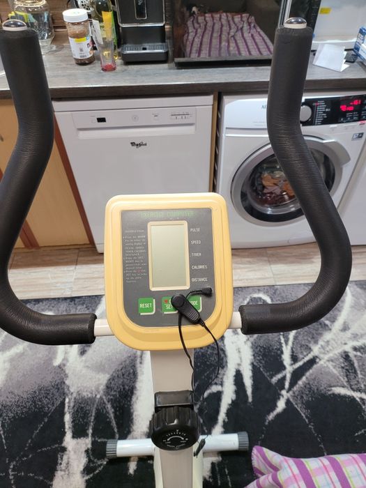 Продавам Велоергометър