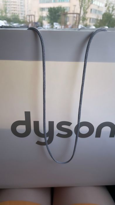 Dyson Airwrap Co-anda2x HS09.