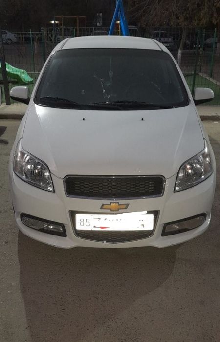 Nexia  3 srochno   sotiladi.  Narxini yana kelishamiz. Muammosi yo'q.